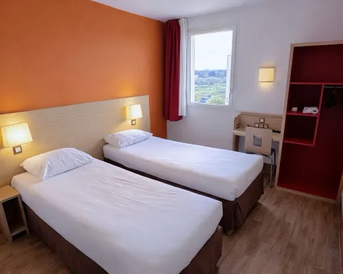 Hotel HubOne3 Istres Hotels in Istres