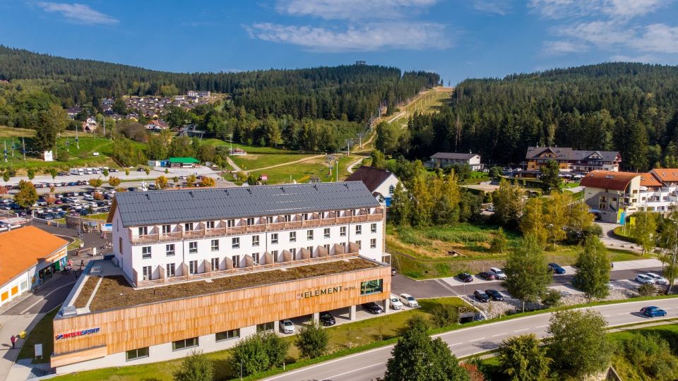Hotel Element