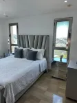 Apartamento con vista mar y la ciudad La Gloria Malecón Santo Domingo Hotels in 