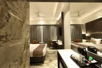 SiO Suites