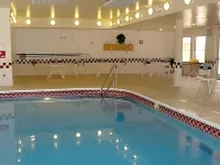 Residence Inn West Springfield - Pools