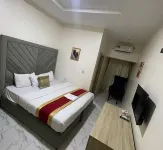 Royal Paragon Hotel - Pet friendly