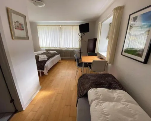 Marskture's Motel Hotels in Hojer