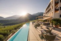 Hotel Tyrol - Pools
