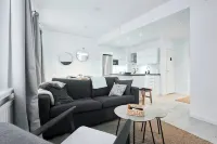 Modernized 1920s Apartment