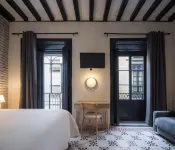 Casa Tomás Boutique Hotel Các khách sạn gần Tháp Torre del Oro