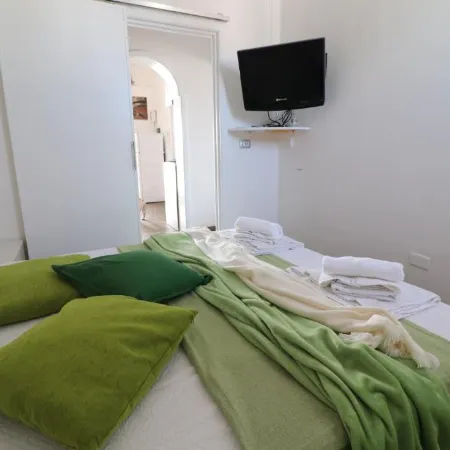 Casa Azzurra Torre dell Orso Stunning Sea View, AC & Free WiFi