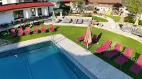 Ferienhotel Sonnenhof - piscina