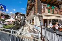 Monterosa Cozy Apartment 200m from Ski - Happy Rentals
