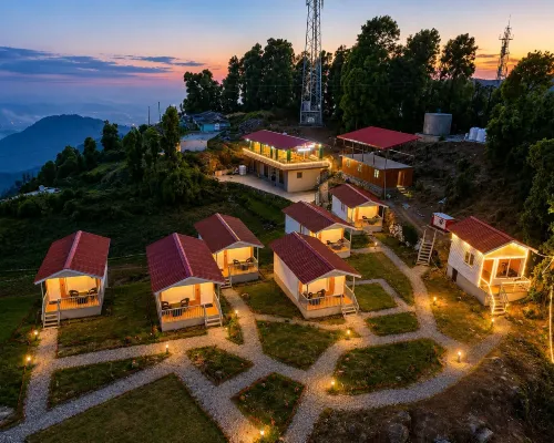 The Grand View Resort Buranskhanda Dhanaulti Hotels in Kempty Range