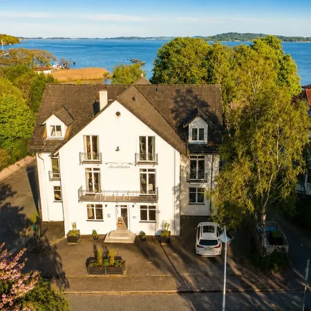 Oceanview Residences Lauterbach Rügen Ostsee-Meerblick erste Reihe Отели в г. Путбус