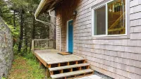 Cozy Cannon Beach Home Near Haystack Rock & Downtown Steps From the Sea by Avantstay - 3 stjerner