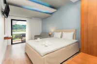 Kamari Beach Hotel