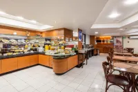Hotel Euro Suíte Recife Boa Viagem by Nacional Inn - Desayuno