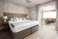 CBH Beach House Hotel