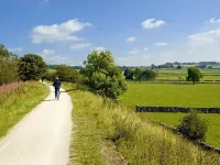 Ashbourne Heights Holiday Park - Holiday Accommodation 18103 - Country Houses