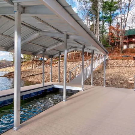 Garretts Getaway at Watauga Lake