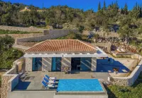 Nikolakos Villa - Pirvate Pool - Villas