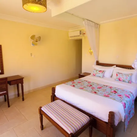 Luxury Private Villas in Diani Beach, Mombasa Kenya