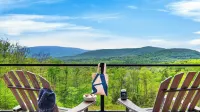 Bates Ridge by Avantstay Secluded Catskills Retreat Near Hunter Mountain + Game Room - Wi-Fi