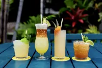 White Sands Hotel - bar