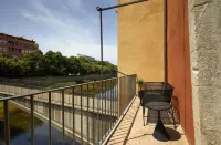 Canvas Apartments & Lofts Girona - Condos