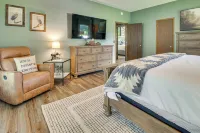 New Riverfront Trout Fishing White River Retreat! - 홈스테이