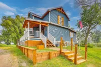 Bayfront Home! Dock, Deck, Hot Tub, & Fire Pit - WiFi