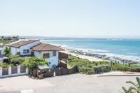 African Perfection 1 - parking