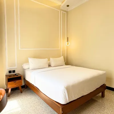 Omah Mee Homestay Jember - 2-Star