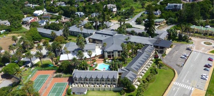 Anew Resort Wilderness Garden Route Отели в г. Wilderness