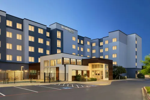 Residence Inn San Marcos - Lemmikkieläimet sallittu