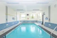 Sandman Hotel & Suites Prince George - Pools