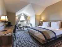 Mercure Luxembourg Kikuoka Golf and Spa - ที่มีบาร์