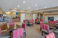 Comfort Suites Normal University Area - breakfast