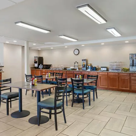 Clarion Inn I-94 Near Expo Center