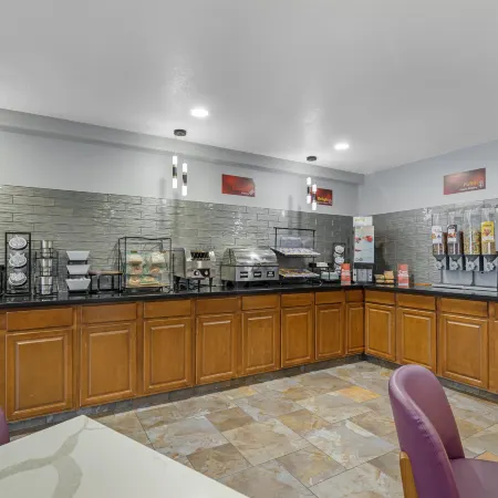 Best Western Plus Altoona Inn