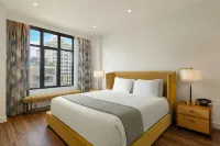 Moxy NYC East Village - parking
