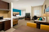 Residence Inn Miami Airport West/Doral - Kitchens