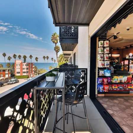 Cormorant Boutique Hotel
