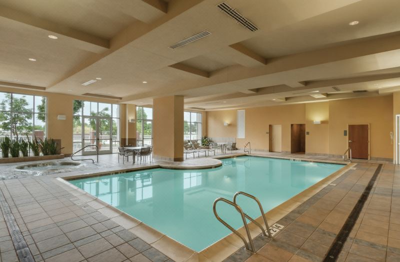 Embassy Suites by Hilton Portland Airport photo 2