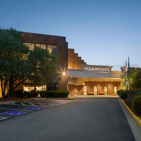 Four Points by Sheraton Richmond Airport