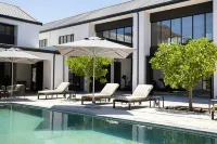 Franschhoek Hotel - Pools