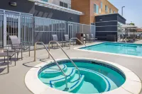 Fairfield Inn & Suites Fresno North/Shaw Avenue - Hot Tub