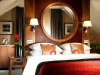 Westport Plaza Hotel, Spa & Leisure - С бассейном