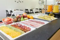 Kreuz Bern Modern City Hotel - breakfast
