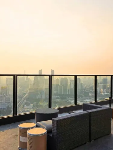 รูปภาพของcity view modern Condo in bangkok Central area RCA