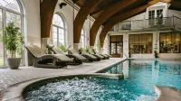 Cbh Rowton Hall Hotel and Spa - piscine