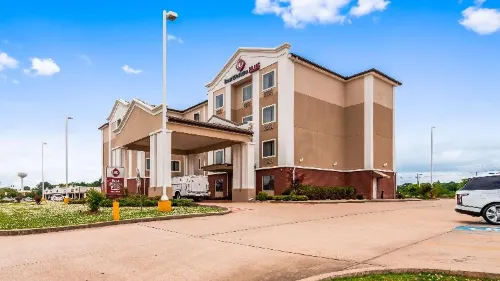 Best Western Plus Flowood Inn  Suites - parking
