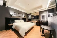 울산 삼산 소호102 덕하역 주변 호텔